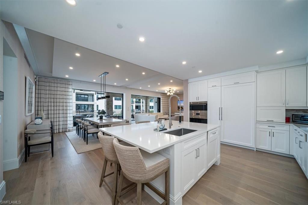 Naples, Florida, 34102, United States, 4 Bedrooms Bedrooms, ,4.5 BathroomsBathrooms,Residential,For Sale,1705781