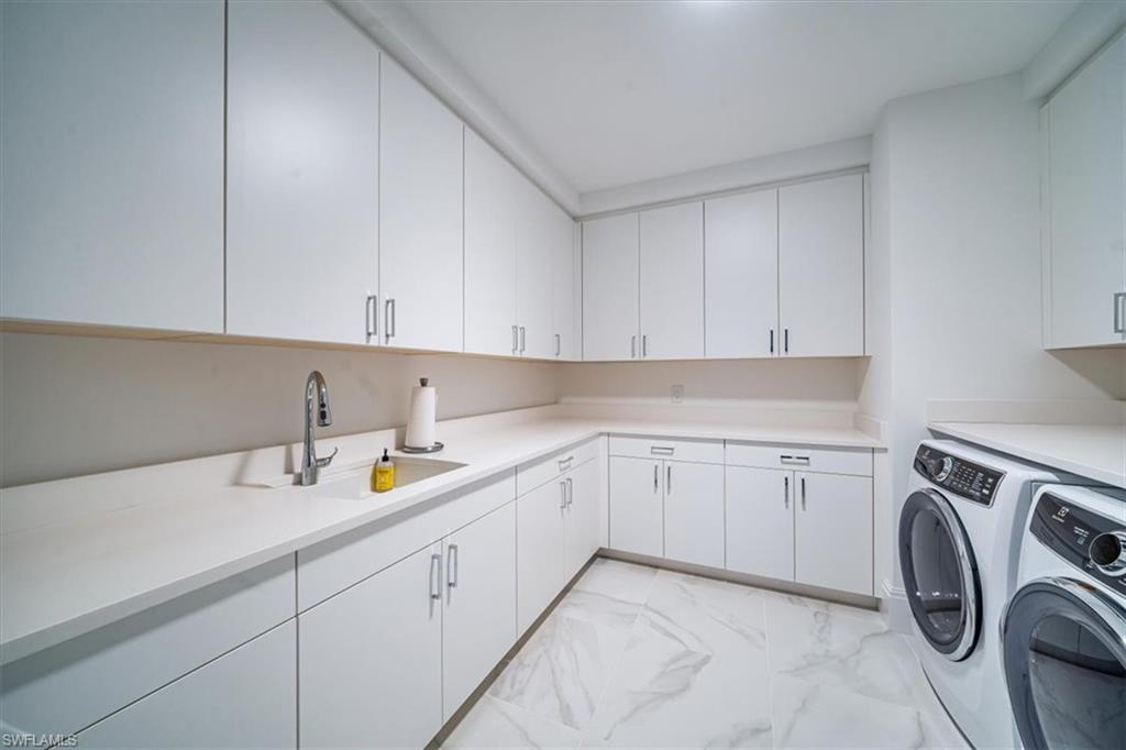 Naples, Florida, 34102, United States, 4 Bedrooms Bedrooms, ,4.5 BathroomsBathrooms,Residential,For Sale,1705781