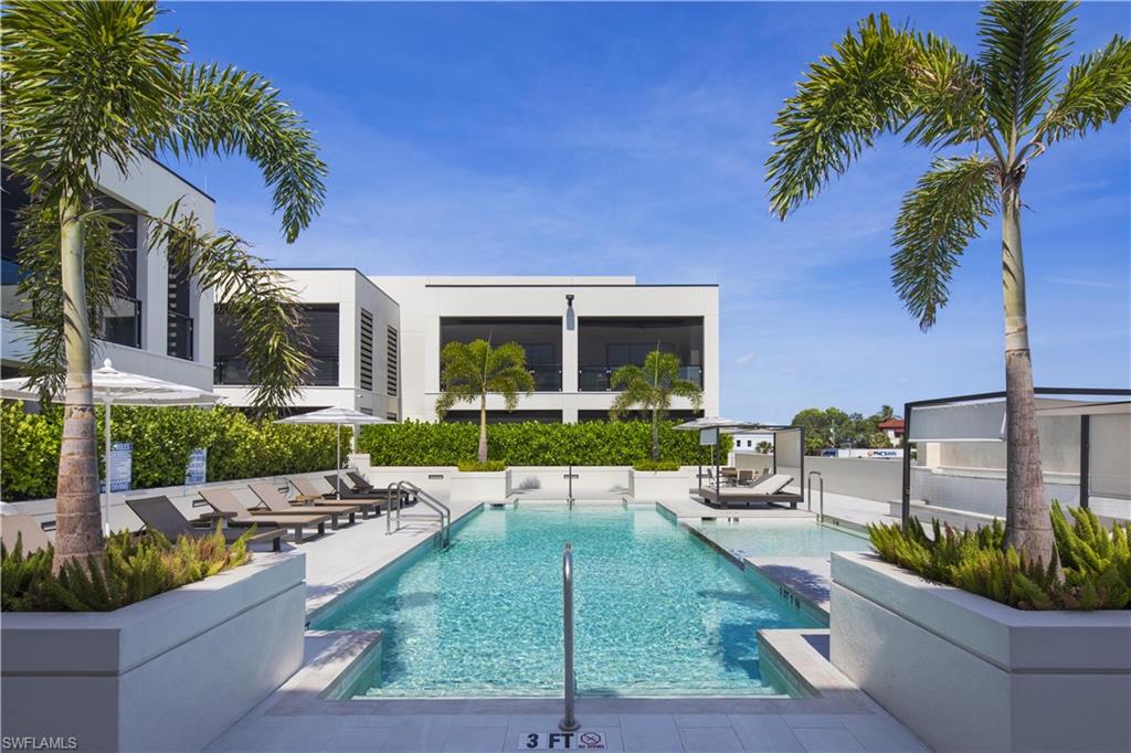 Naples, Florida, 34102, United States, 3 Bedrooms Bedrooms, ,3.5 BathroomsBathrooms,Residential,For Sale,1968126