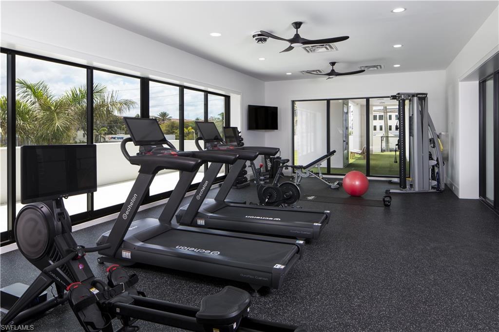 Naples, Florida, 34102, United States, 3 Bedrooms Bedrooms, ,3.5 BathroomsBathrooms,Residential,For Sale,1968126