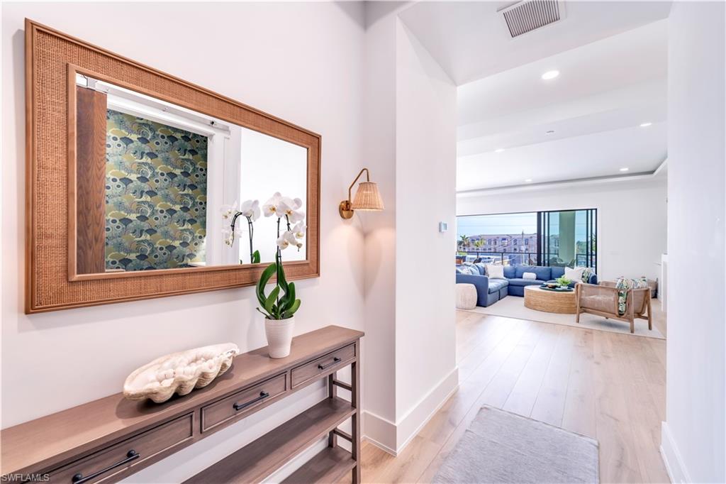 Naples, Florida, 34102, United States, 3 Bedrooms Bedrooms, ,3.5 BathroomsBathrooms,Residential,For Sale,1968126