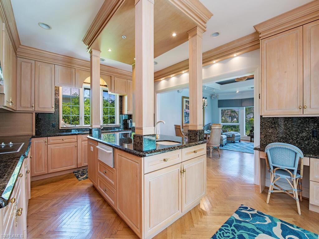 Naples, Florida, 34102, United States, 5 Bedrooms Bedrooms, ,5 BathroomsBathrooms,Residential,For Sale,1778644