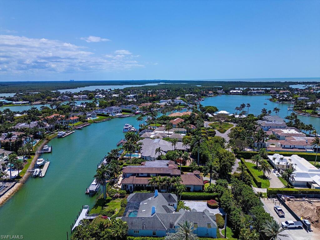 Naples, Florida, 34102, United States, 5 Bedrooms Bedrooms, ,5 BathroomsBathrooms,Residential,For Sale,1778644