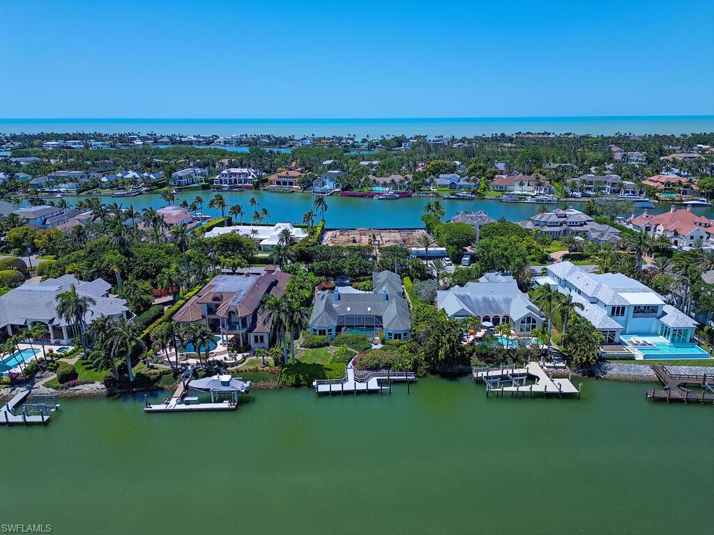Naples, Florida, 34102, United States, 5 Bedrooms Bedrooms, ,5 BathroomsBathrooms,Residential,For Sale,1778644