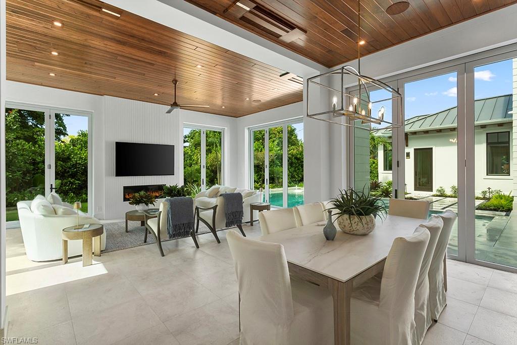 Naples, Florida, 34102, United States, 5 Bedrooms Bedrooms, ,6.5 BathroomsBathrooms,Residential,For Sale,1860210