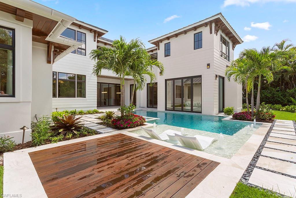 Naples, Florida, 34102, United States, 5 Bedrooms Bedrooms, ,6.5 BathroomsBathrooms,Residential,For Sale,1860210