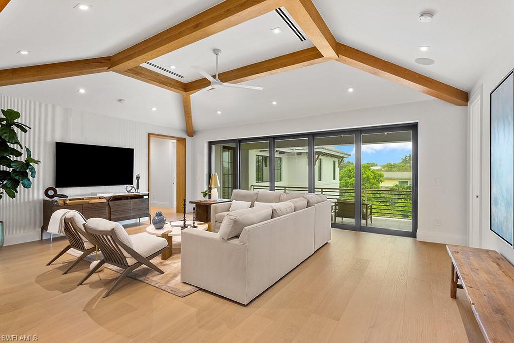 Naples, Florida, 34102, United States, 5 Bedrooms Bedrooms, ,6.5 BathroomsBathrooms,Residential,For Sale,1860210