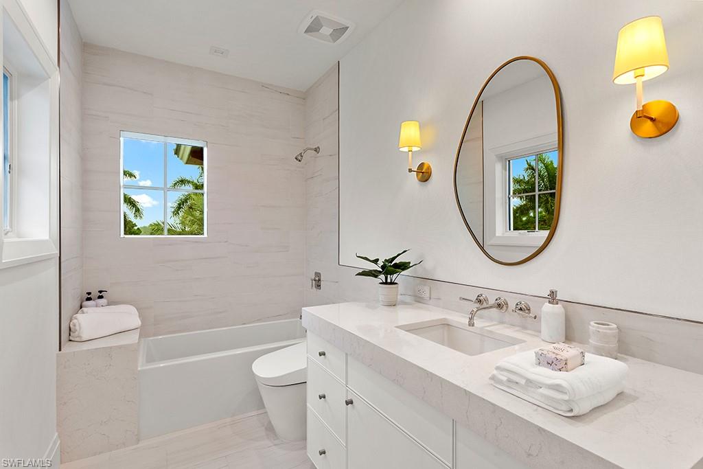 Naples, Florida, 34102, United States, 5 Bedrooms Bedrooms, ,6.5 BathroomsBathrooms,Residential,For Sale,1860210