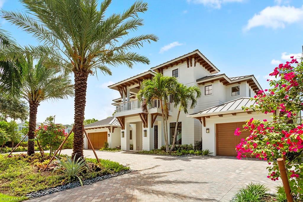Naples, Florida, 34102, United States, 5 Bedrooms Bedrooms, ,6.5 BathroomsBathrooms,Residential,For Sale,1860210