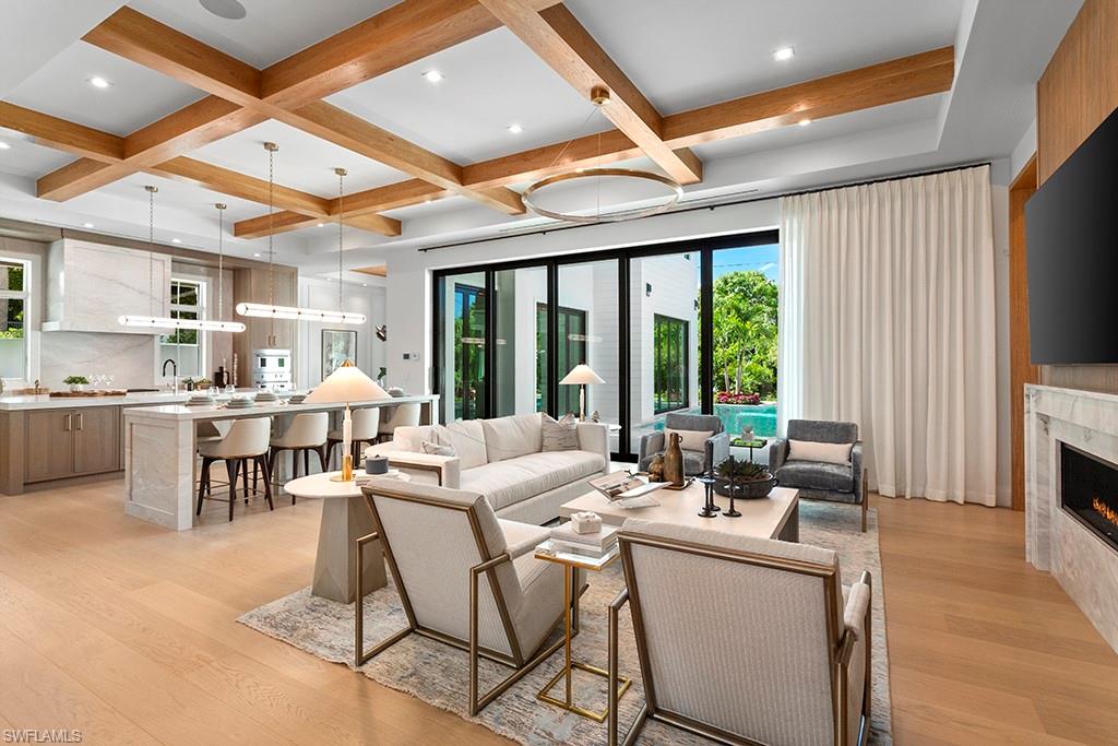 Naples, Florida, 34102, United States, 5 Bedrooms Bedrooms, ,6.5 BathroomsBathrooms,Residential,For Sale,1860210