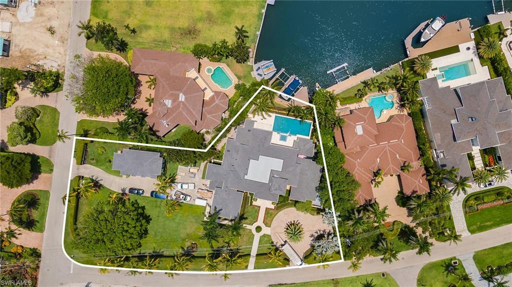 Naples, Florida, 34102, United States, 5 Bedrooms Bedrooms, ,7 BathroomsBathrooms,Residential,For Sale,1860214