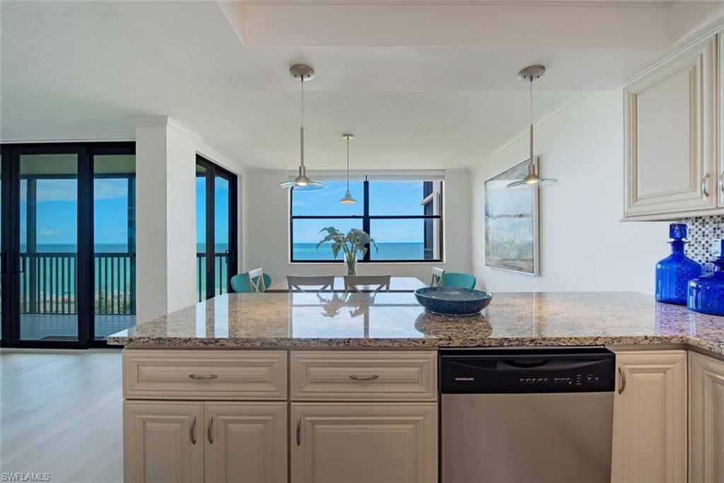 Naples, Florida, 34108, United States, 2 Bedrooms Bedrooms, ,2 BathroomsBathrooms,Residential,For Sale,1863154