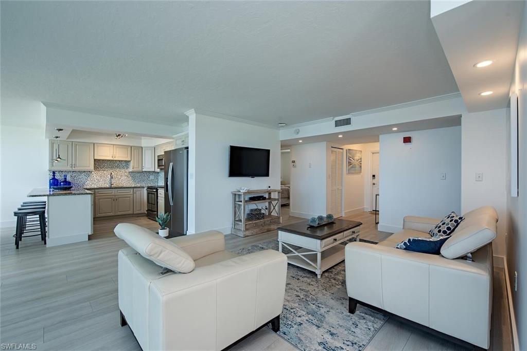 Naples, Florida, 34108, United States, 2 Bedrooms Bedrooms, ,2 BathroomsBathrooms,Residential,For Sale,1863154