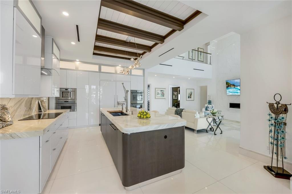 Naples, Florida, 34103, United States, 5 Bedrooms Bedrooms, ,4.5 BathroomsBathrooms,Residential,For Sale,1886728
