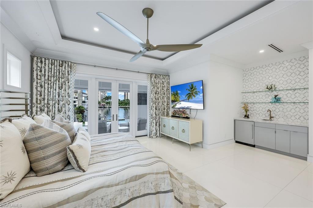 Naples, Florida, 34103, United States, 5 Bedrooms Bedrooms, ,4.5 BathroomsBathrooms,Residential,For Sale,1886728