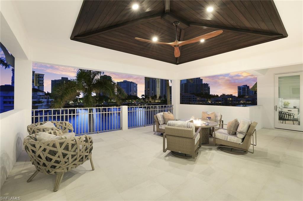 Naples, Florida, 34103, United States, 5 Bedrooms Bedrooms, ,4.5 BathroomsBathrooms,Residential,For Sale,1886728