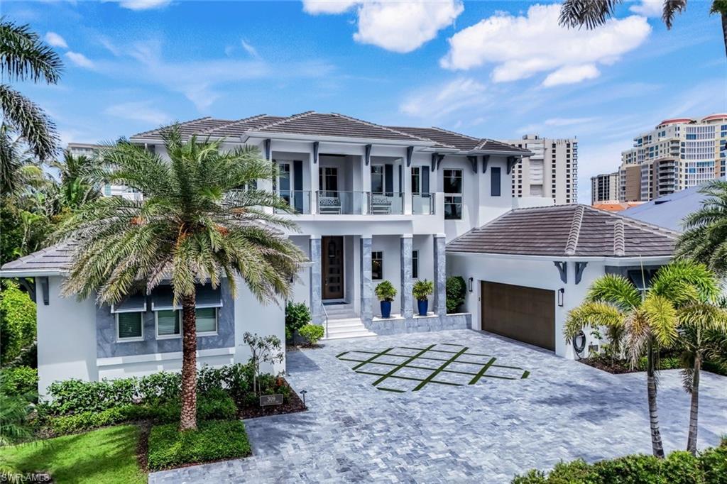 Naples, Florida, 34103, United States, 5 Bedrooms Bedrooms, ,4.5 BathroomsBathrooms,Residential,For Sale,1886728