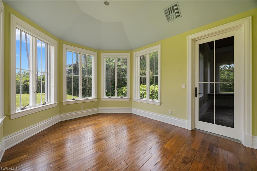 Naples, Florida, 34105, United States, 6 Bedrooms Bedrooms, ,6.5 BathroomsBathrooms,Residential,For Sale,1892552