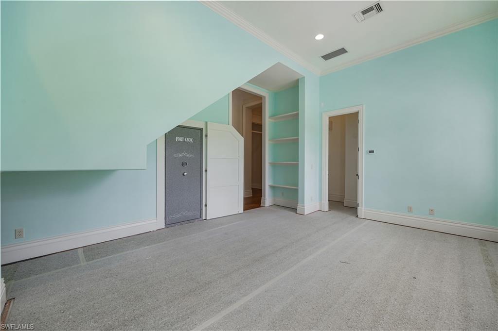 Naples, Florida, 34105, United States, 6 Bedrooms Bedrooms, ,6.5 BathroomsBathrooms,Residential,For Sale,1892552