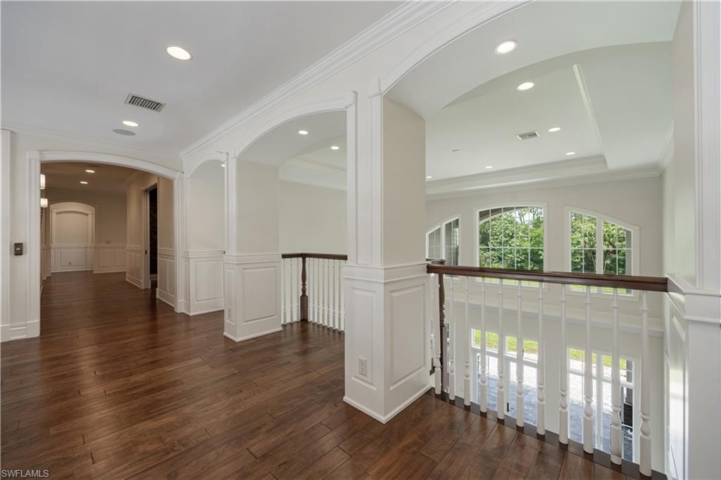 Naples, Florida, 34105, United States, 6 Bedrooms Bedrooms, ,6.5 BathroomsBathrooms,Residential,For Sale,1892552