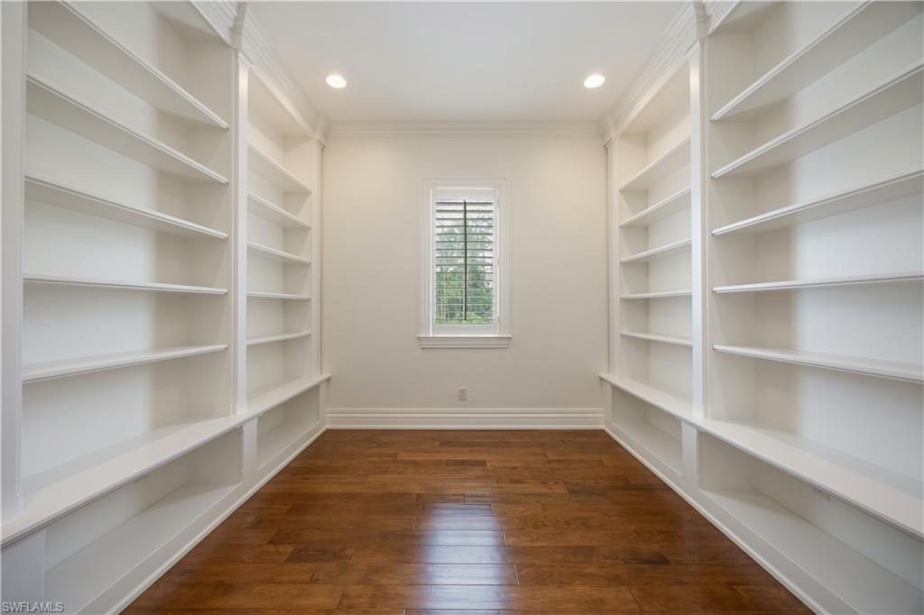 Naples, Florida, 34105, United States, 6 Bedrooms Bedrooms, ,6.5 BathroomsBathrooms,Residential,For Sale,1892552