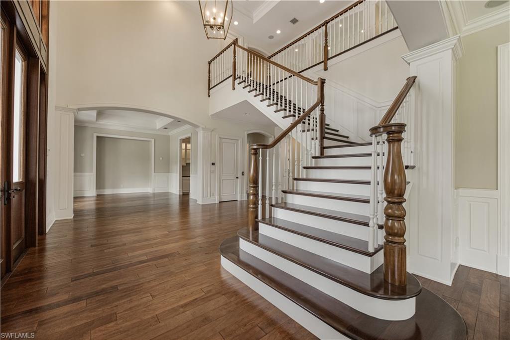 Naples, Florida, 34105, United States, 6 Bedrooms Bedrooms, ,6.5 BathroomsBathrooms,Residential,For Sale,1892552