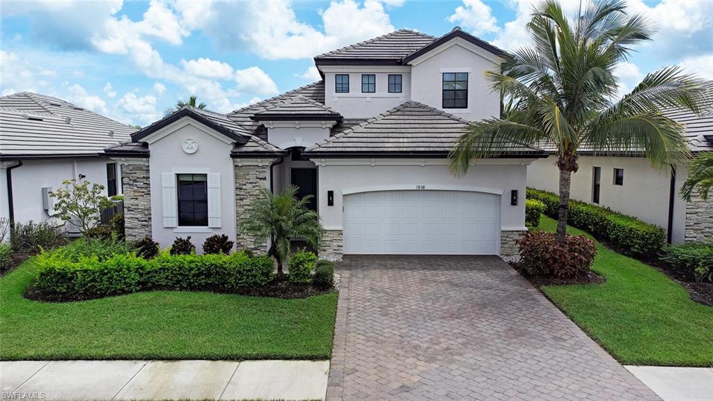 Naples, Florida, 34120, United States, 4 Bedrooms Bedrooms, ,4 BathroomsBathrooms,Residential,For Sale,1927622