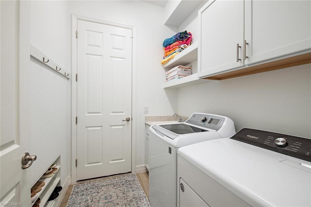 Naples, Florida, 34120, United States, 4 Bedrooms Bedrooms, ,4 BathroomsBathrooms,Residential,For Sale,1927622