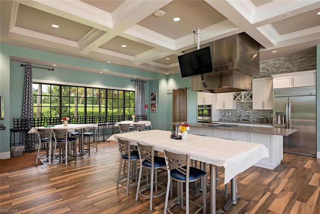 Naples, Florida, 34120, United States, 4 Bedrooms Bedrooms, ,4 BathroomsBathrooms,Residential,For Sale,1927622