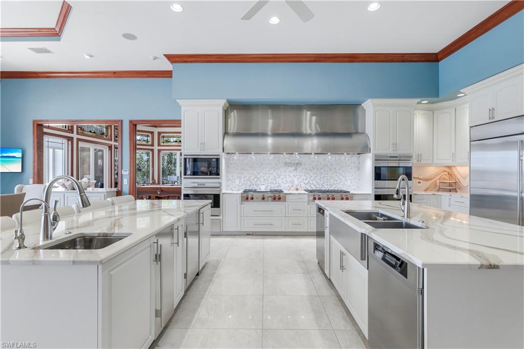 Englewood, Florida, 34223, United States, 6 Bedrooms Bedrooms, ,9.5 BathroomsBathrooms,Residential,For Sale,1941399