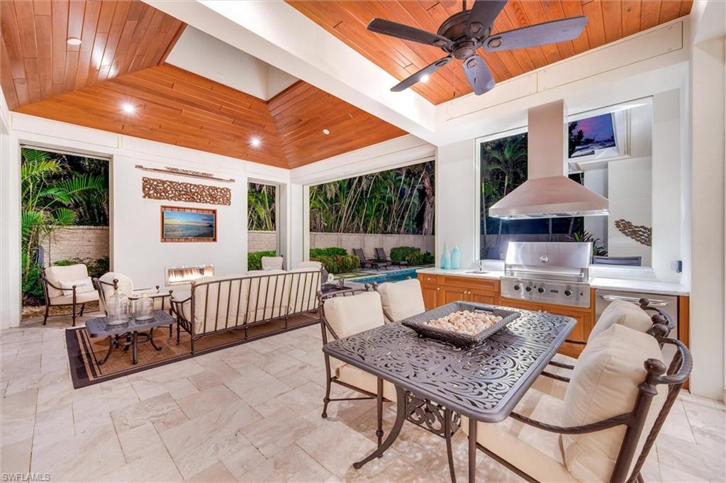 Naples, Florida, 34103, United States, 4 Bedrooms Bedrooms, ,5 BathroomsBathrooms,Residential,For Sale,1959995