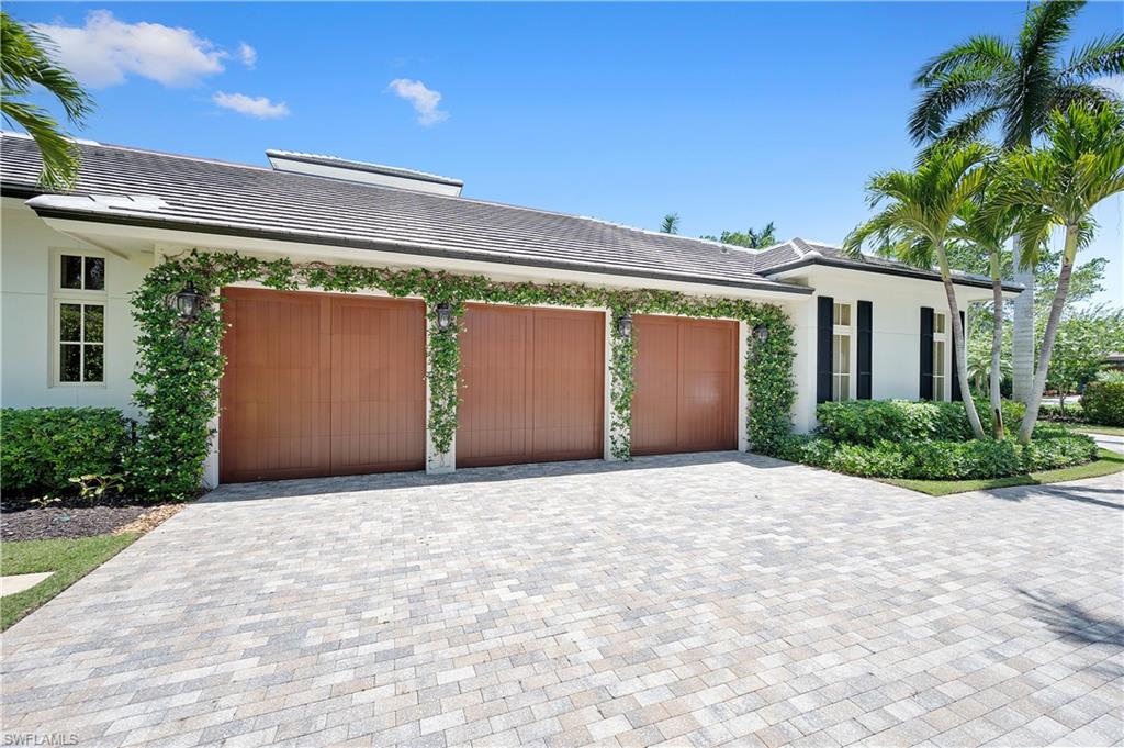 Naples, Florida, 34103, United States, 4 Bedrooms Bedrooms, ,5 BathroomsBathrooms,Residential,For Sale,1959995