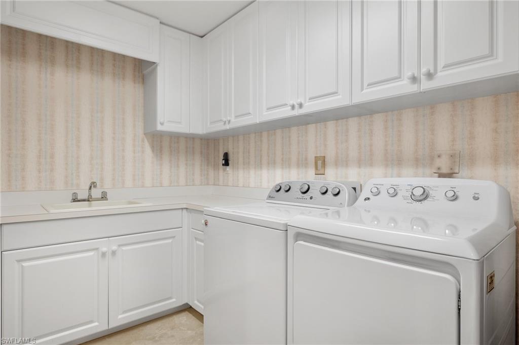 Naples, Florida, 34110, United States, 3 Bedrooms Bedrooms, ,3.5 BathroomsBathrooms,Residential,For Sale,1988796