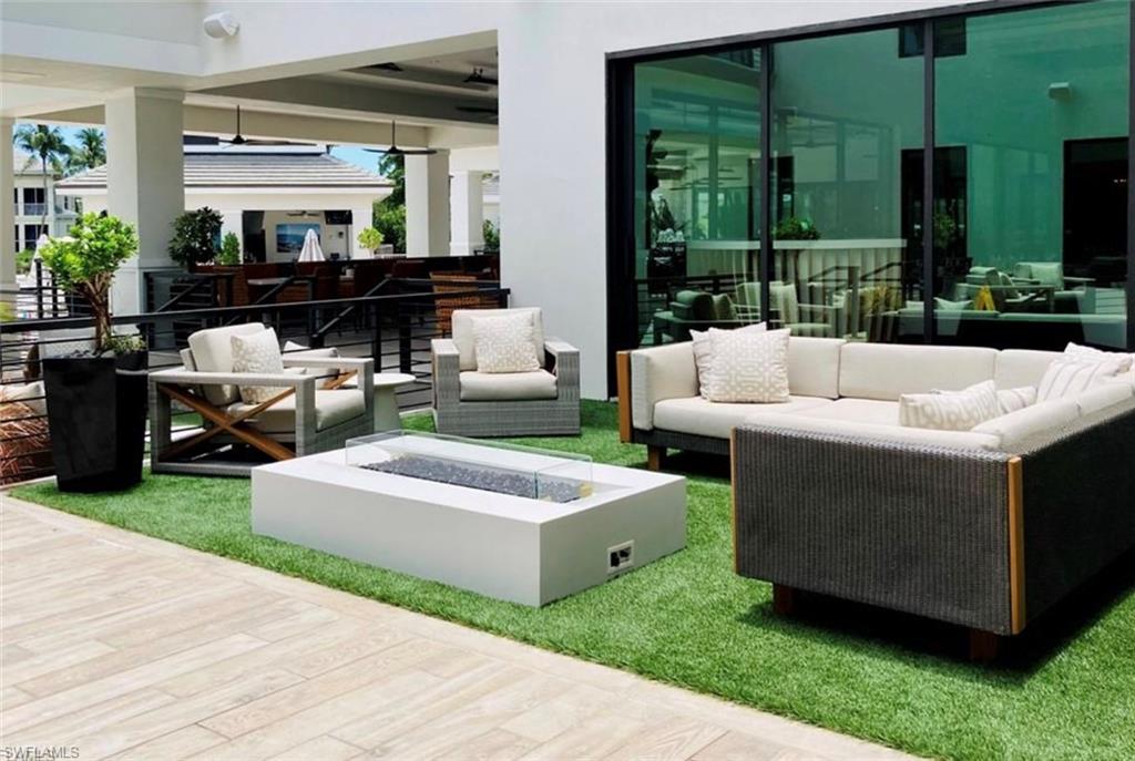 Naples, Florida, 34110, United States, 3 Bedrooms Bedrooms, ,3.5 BathroomsBathrooms,Residential,For Sale,1988796