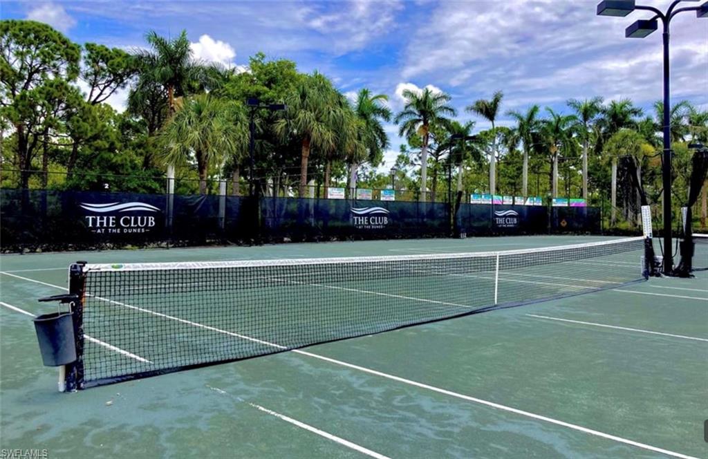 Naples, Florida, 34110, United States, 3 Bedrooms Bedrooms, ,3.5 BathroomsBathrooms,Residential,For Sale,1988796