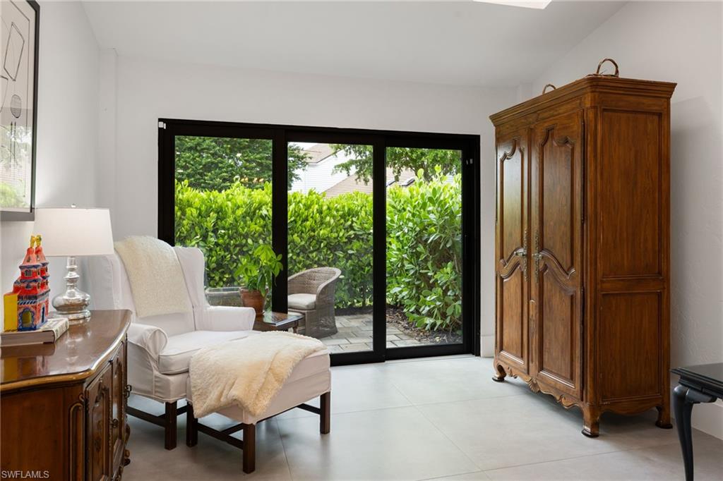 Naples, Florida, 34103, United States, 2 Bedrooms Bedrooms, ,2 BathroomsBathrooms,Residential,For Sale,1963433