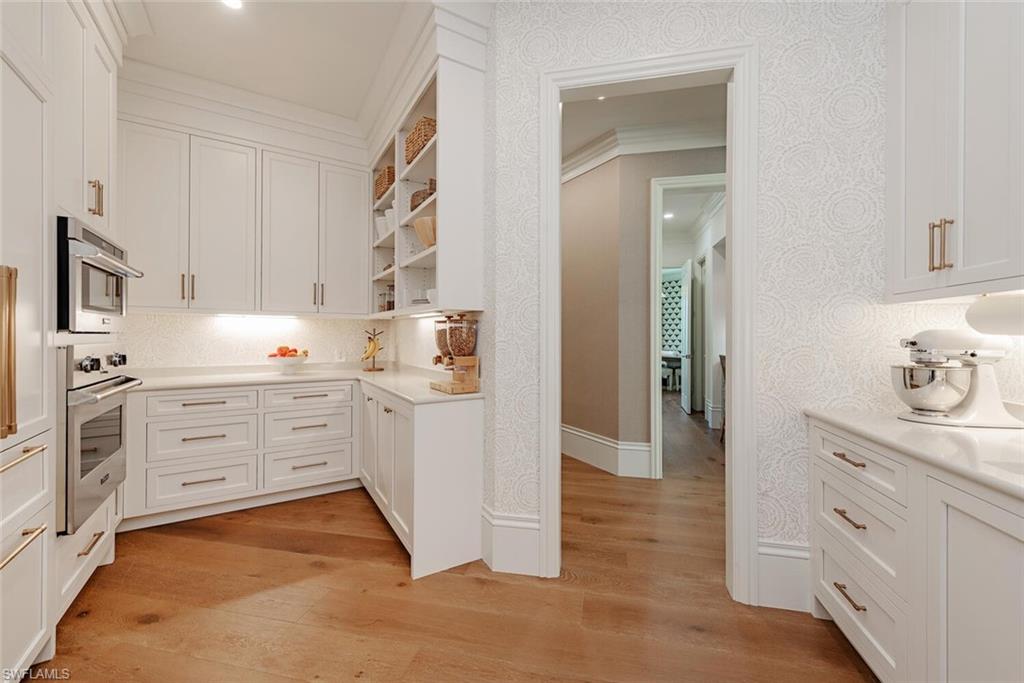 Naples, Florida, 34119, United States, 6 Bedrooms Bedrooms, ,7.5 BathroomsBathrooms,Residential,For Sale,1960005