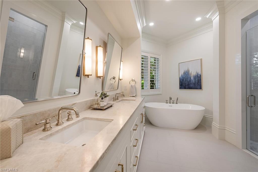 Naples, Florida, 34119, United States, 6 Bedrooms Bedrooms, ,7.5 BathroomsBathrooms,Residential,For Sale,1960005