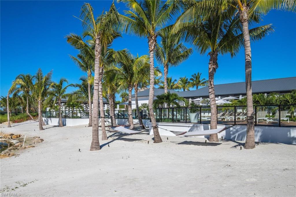 Naples, Florida, 34110, United States, 4 Bedrooms Bedrooms, ,4 BathroomsBathrooms,Residential,For Sale,1960004