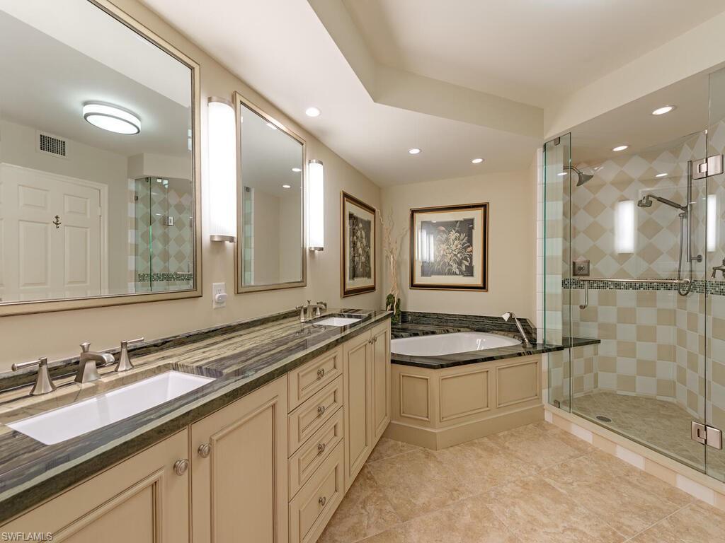 Naples, Florida, 34103, United States, 2 Bedrooms Bedrooms, ,2 BathroomsBathrooms,Residential,For Sale,1993977