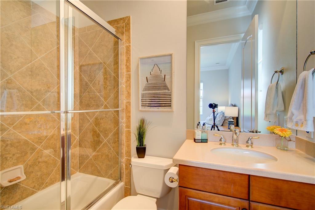 Bonita Springs, Florida, 34135, United States, 3 Bedrooms Bedrooms, ,3 BathroomsBathrooms,Residential,For Sale,1960182