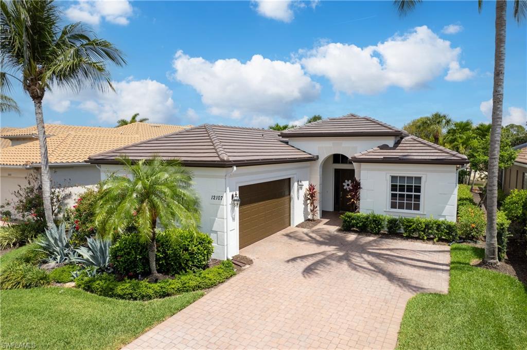 Bonita Springs, Florida, 34135, United States, 3 Bedrooms Bedrooms, ,3 BathroomsBathrooms,Residential,For Sale,1960182