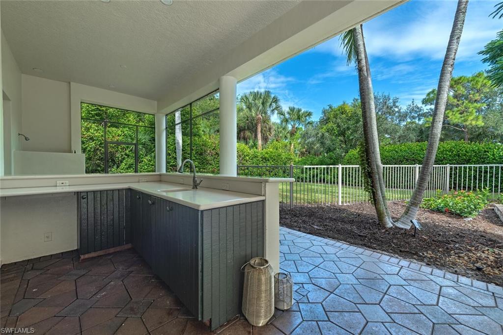Naples, Florida, 34110, United States, 6 Bedrooms Bedrooms, ,7 BathroomsBathrooms,Residential,For Sale,1995296