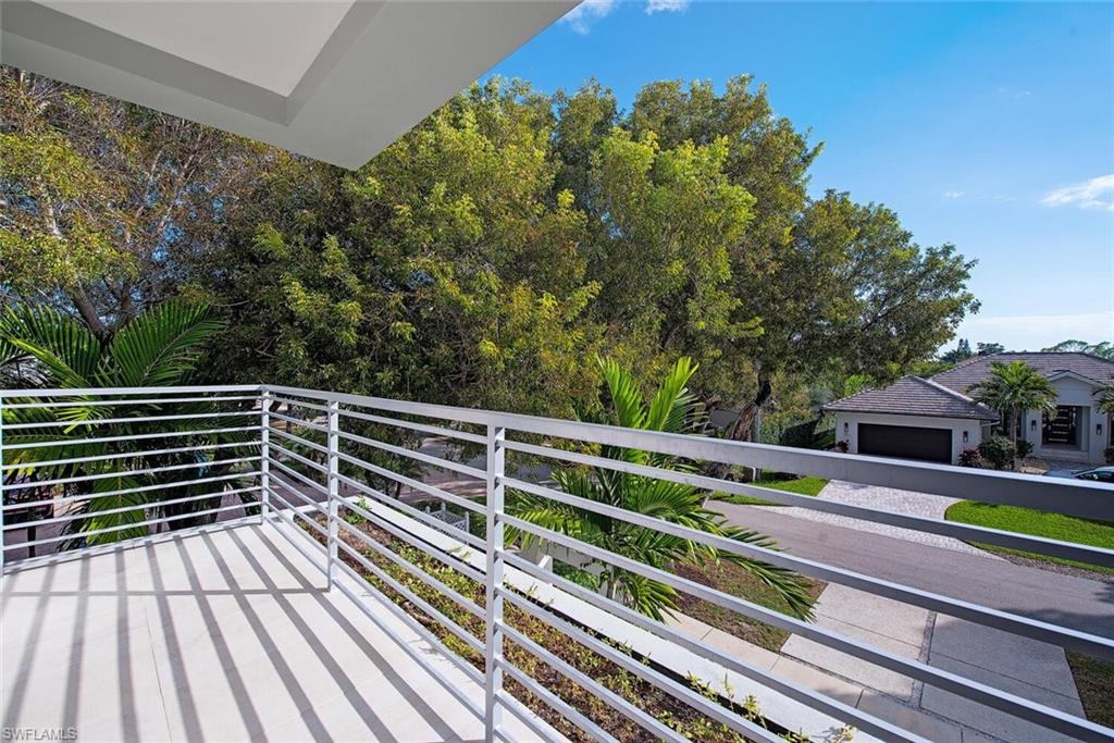 Naples, Florida, 34102, United States, 3 Bedrooms Bedrooms, ,3.5 BathroomsBathrooms,Residential,For Sale,2002674