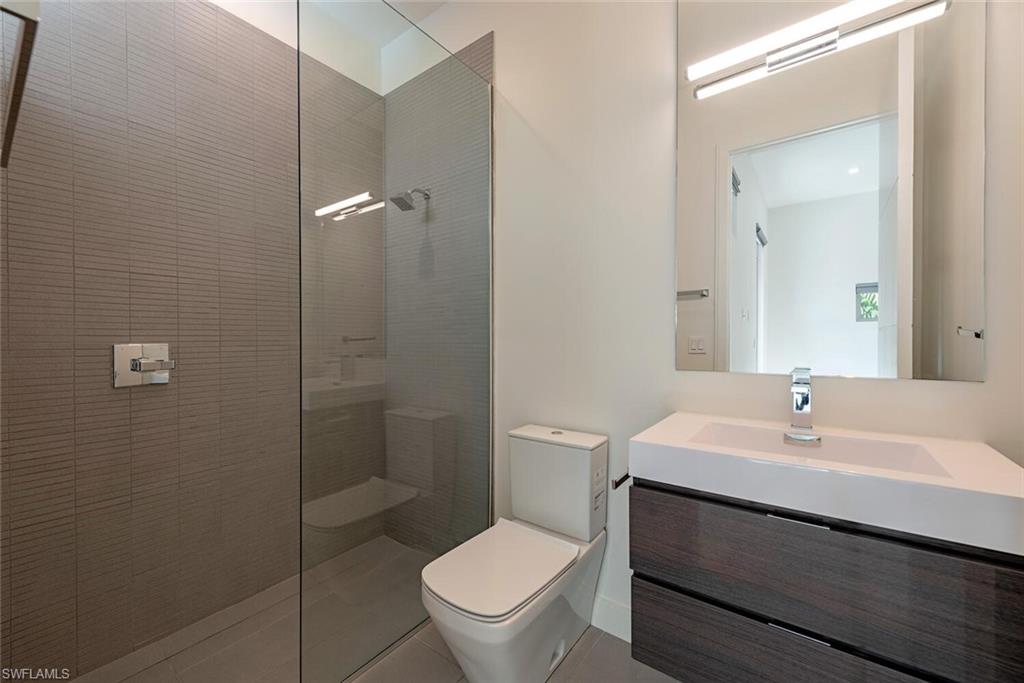 Naples, Florida, 34102, United States, 3 Bedrooms Bedrooms, ,3.5 BathroomsBathrooms,Residential,For Sale,2002674