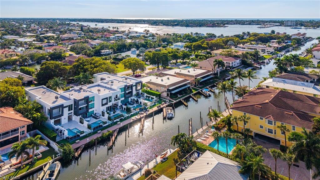 Naples, Florida, 34102, United States, 3 Bedrooms Bedrooms, ,3.5 BathroomsBathrooms,Residential,For Sale,2002674