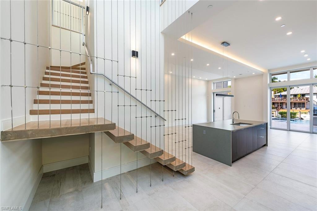 Naples, Florida, 34102, United States, 3 Bedrooms Bedrooms, ,3.5 BathroomsBathrooms,Residential,For Sale,2002674