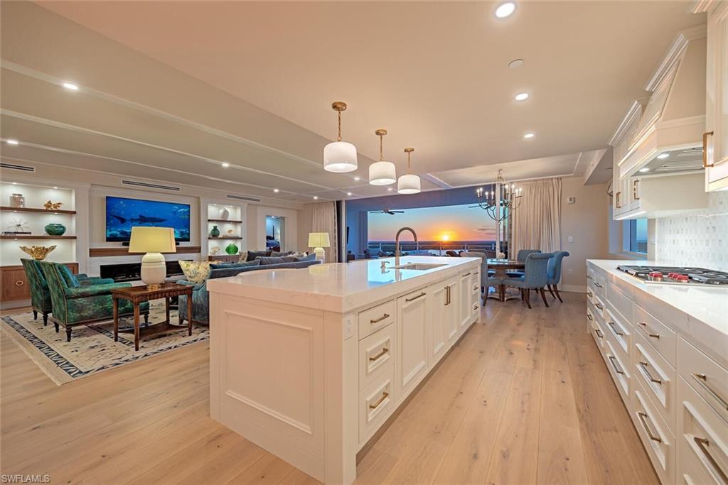 Naples, Florida, 34110, United States, 3 Bedrooms Bedrooms, ,3.5 BathroomsBathrooms,Residential,For Sale,1992630