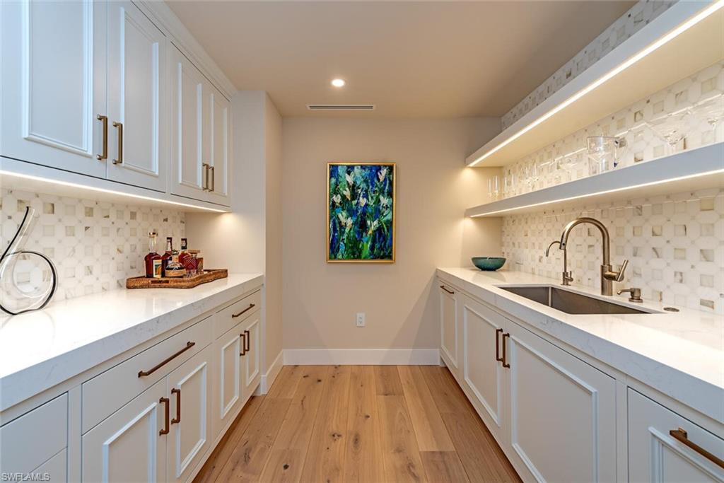 Naples, Florida, 34110, United States, 3 Bedrooms Bedrooms, ,3.5 BathroomsBathrooms,Residential,For Sale,1992630