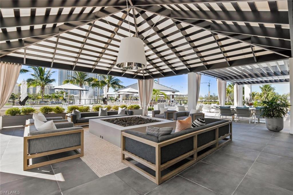 Naples, Florida, 34110, United States, 3 Bedrooms Bedrooms, ,3.5 BathroomsBathrooms,Residential,For Sale,1992630